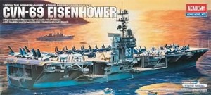 ͺ÷ءͧԹԡ USS EISENHOWER Ҵ 1/800 ͧ Academy