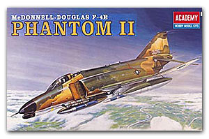 F-4E Phantom II Ҵ 1/144 ͧ Academy