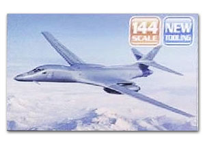 ͧԹԴԡѹ B-1B 34th BS "Thunderbirds" Ҵ 1/144 ͧ Academy