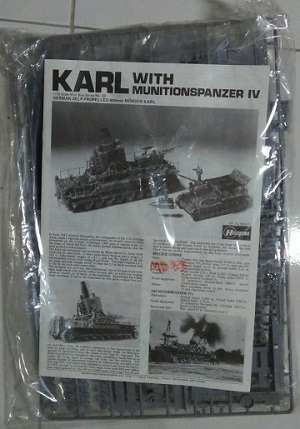ปืนใหญ่ Karl และรถขนกระสุน Panzer IV ขนาด 1/72 ของ Hasegawa รูปลอกเหลืองไม่มีกล่อง