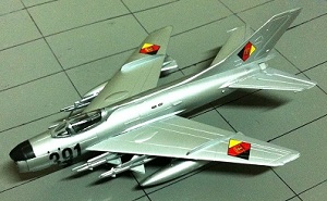MiG 19 Farmer ѹѹ͡ East Germany Ҵ 1/100 ͧ Tamiya Сͺз