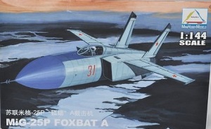 MiG-25P Foxbat A Ҵ 1/144 ͧ Minihobby