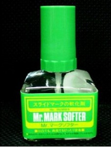 น้ำยากัดรูปลอกน้ำ Mr.Mark Softer 