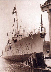 ͵ⴢҴ˭ ..ʧ ӷ 1 Songkhla   Italian Style Torpedo Boat Ҵ 1/700 ͧ Payanak 33  