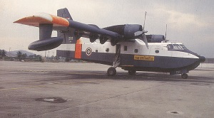 ..1  Canadair CL-215 Ҵ 1/72 ͧ Payanak