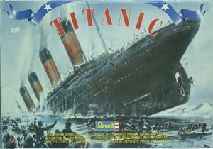 Gift Set - Titanic ขนาด 1/570 ของ Revell