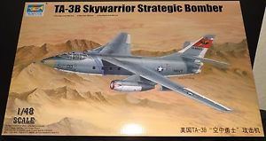 TA-3B Skywarrior Strategic Bomber Ҵ 1/48 ͧ Trumpeter